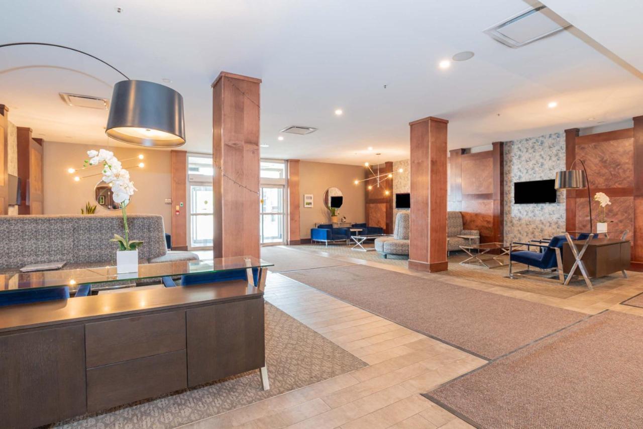 Sandman Hotel Edmonton West Bagian luar foto