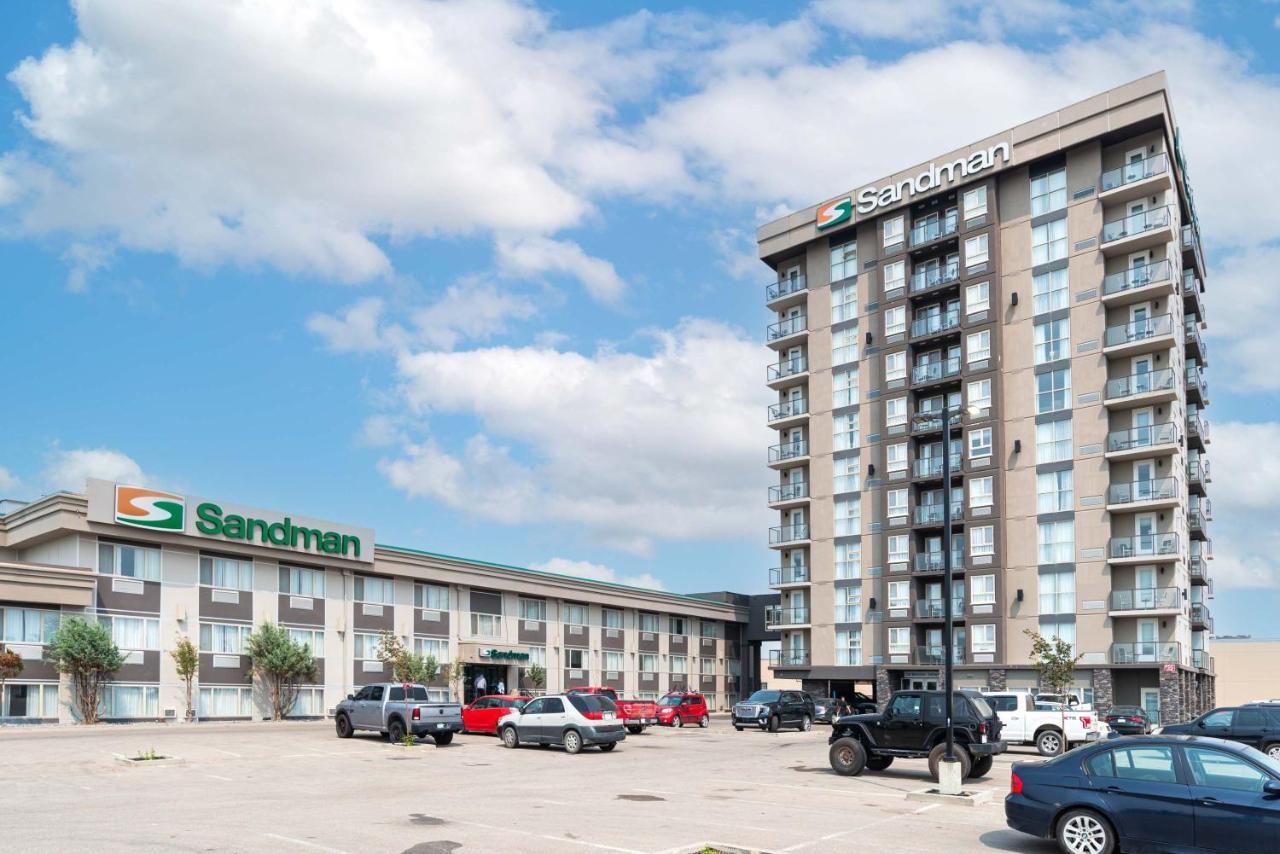 Sandman Hotel Edmonton West Bagian luar foto