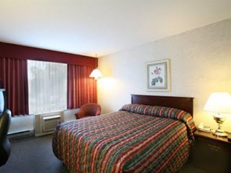 Sandman Hotel Edmonton West Ruang foto